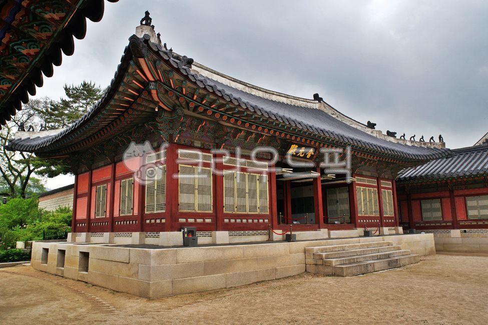 경복궁,사원정,전각,처마,궁궐,조선시대,북궐,한국전통,한국문화,korean traditional,korean culture,건축물,건물외관,exterior,building,structure,architecture,construction