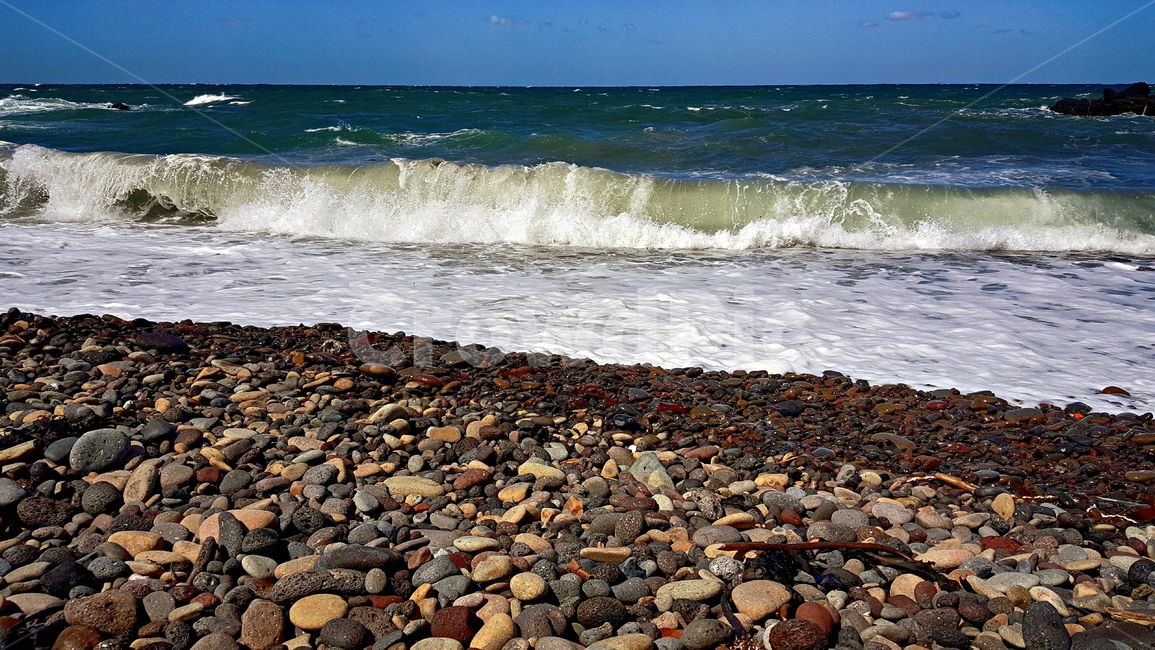 파도,파란하늘,자갈,몽돌,ocean,대양,water,물,sea,바다,outdoors,옥외,nature,자연
