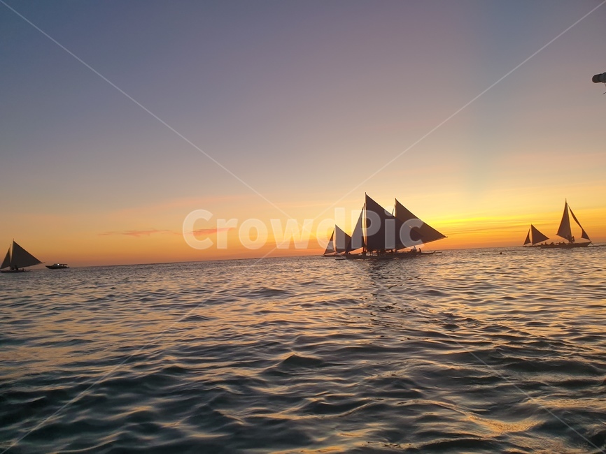 요트,sail,하늘,석양,항해,바다,보트,그라데이션,저녁노을,노을,저녁하늘,저녁바다,스포츠,레저,운동,sports,leisure,exercise