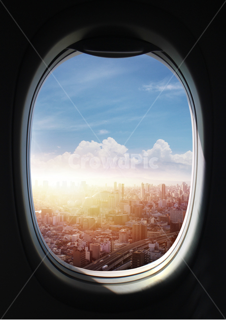 window,태양,빛,일몰,일출,구름,하늘,그림자,비행기,휴가,여행,바라보다,실내,빌딩,멋진,눈부신,라이트,이륙,착륙,날다,유리,창문,탑뷰,꿈,도시,빌딩숲,비지니스,출장,교통,교통수단,traffic,transportation