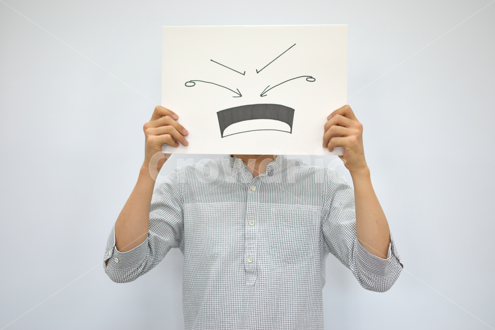 상자,종이,얼굴,표정,제스처,모션,옷,남자,남성,사업,비즈니스,비지니스,소셜,왕따,친구,상사,직장,사회,종이얼굴,표현,의사소통,기업,국민,스트레스,손,팔,사람,인물,인간,human,person,얼굴표정,facial expression,face,감정표현,기분,feeling,emotion,연출,컨셉,콘셉,direction,concept
