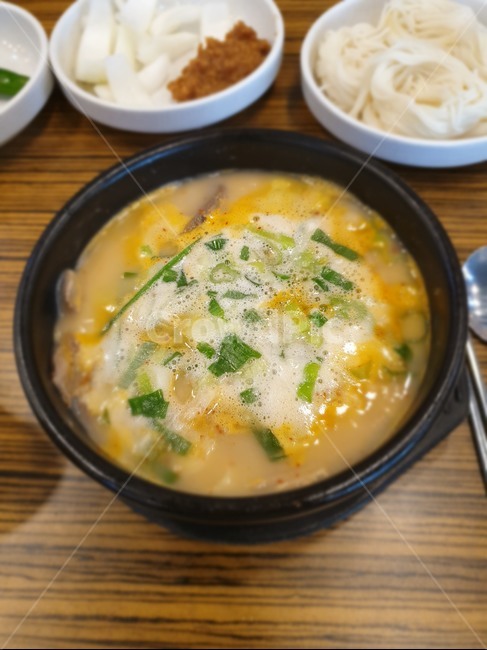 요리,식사,국밥,돼지국밥,한끼,food,식품,수프그릇,soupbowl,meal,bowl,dish,음식,식재료,요리,food,cook,meal,dishes,food reserves