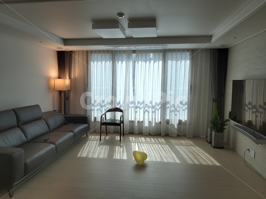 새집,인테리어,풍선,거실,햇살,인테리어,실내디자인,interior design