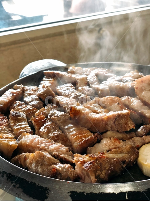 삼겹살,pork,돼지,돼지고기,food,meal,meat,육류,고기,meat