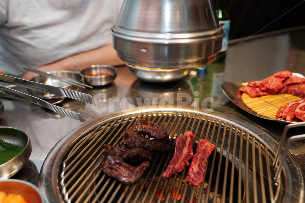 고기,한우,먹거리,안주,육류,육식,먹방,불판,식사,술자리,한식,구이,푸드,음식,음식,식재료,요리,food,cook,meal,dishes,food reserves,육류,고기,meat,한식,한국음식,한국요리,korean food,korean dishes,korean meal,korean cook