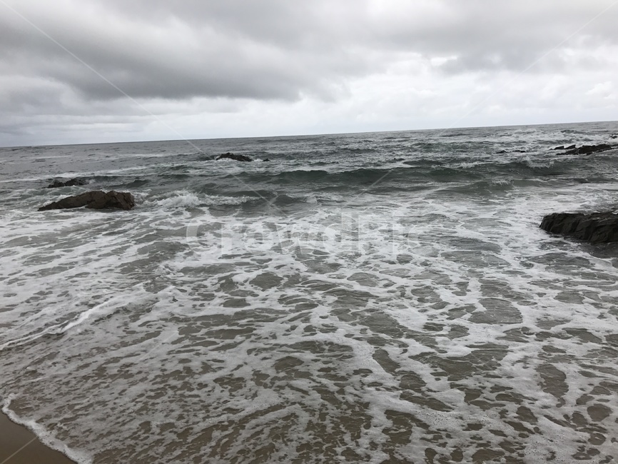 바다,파도,하늘,흐림,강원도,날씨,바닷가,바위,자연,sea,wave,sky,gloomy,weather,beach,rock,nature