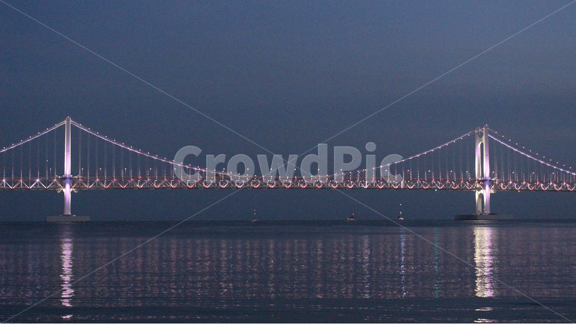바닷가,광안대교,광안리해수욕장,부산,명소,대교,야경,랜드마크,landmark,tourist attraction,한국랜드마크,한국관광지,한국명소,korea landmark,korea tourist attraction