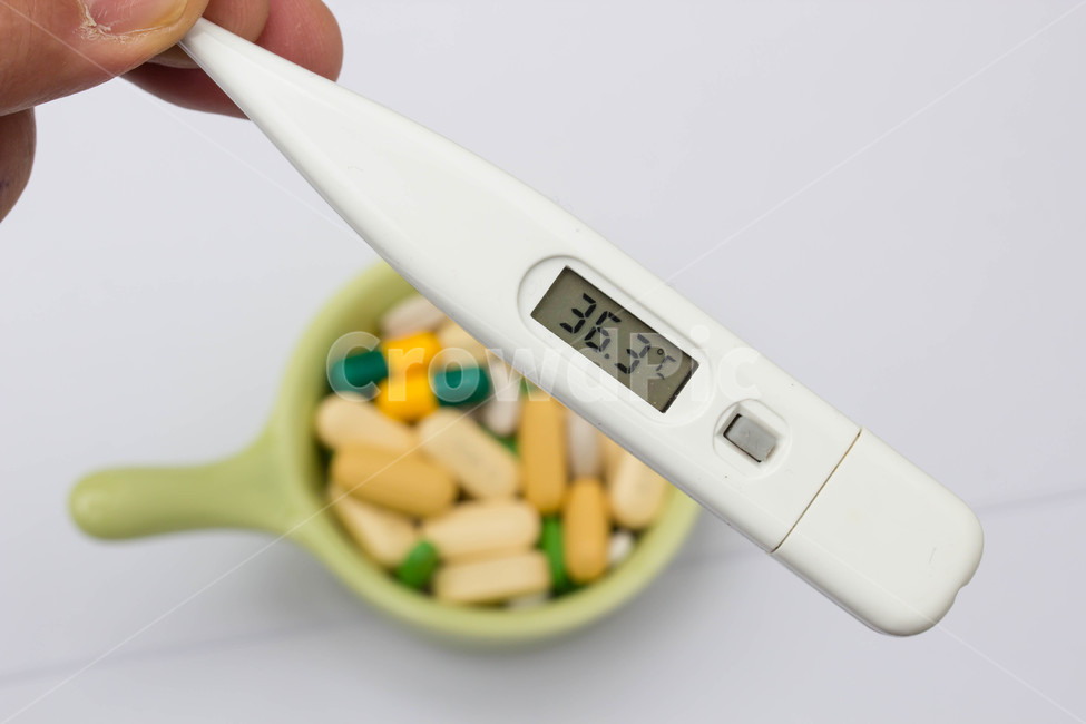 건강,위생,살균,알약,약품,약품과용,비타민,영양제,건강,헬스웨어,헬스케어,healthware,health care,의료,의학,병원,medical,hospital,clinic,연출,컨셉,콘셉,direction,concept