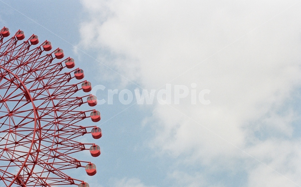 관람차,하늘,구름,풍경,하늘색,landscape,필름카메라,필름,아날로그,감성,film,felling,analogue,놀이공원,놀이동산,놀이터,amusement park,playground