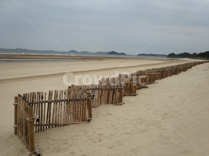 담,울타리,바닷가울타리,모래,해수욕장