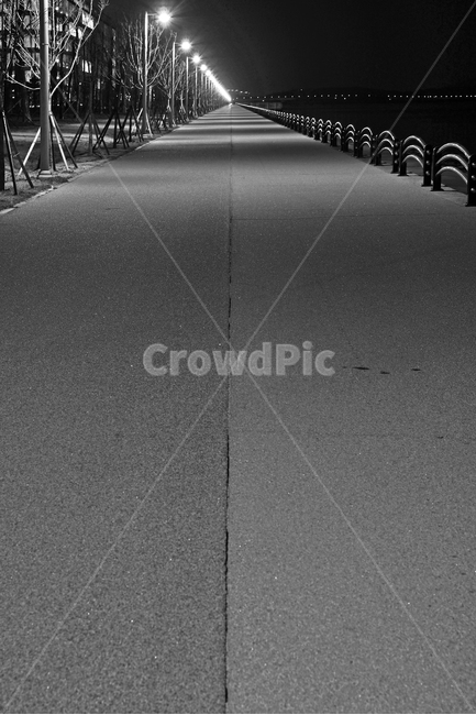 해안도로,시화호,화성시,야경,탐방로,도로,흑백,야경,밤,풍경,nightscape,night,landscape,흑백,모노톤,monochrome,black and white