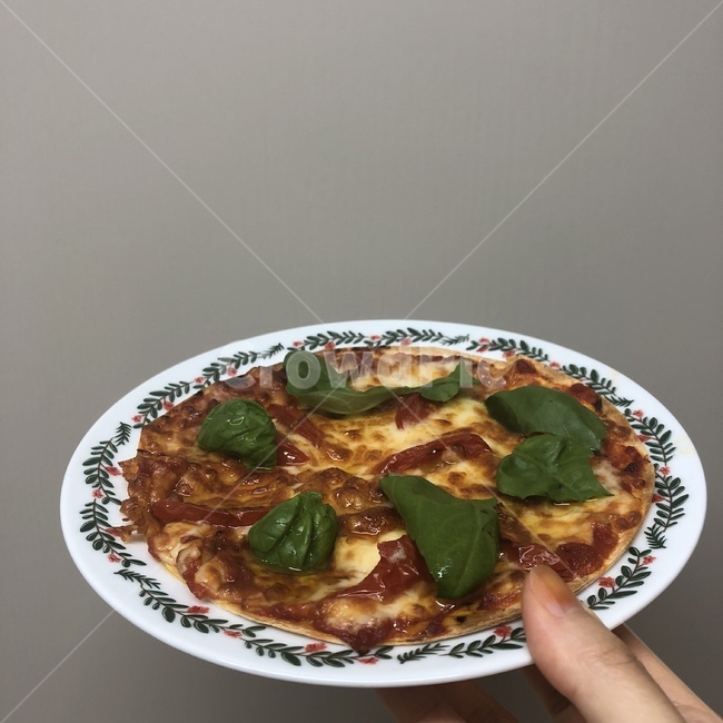 피자,마르게리타,마르게리타피자,바질,치즈,홈메이드,홈쿡,집밥,에어프라이어요리,요리,음식,이탈리안
