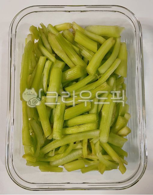 궁채,상추대,손질궁채,손질상추대,음식,food