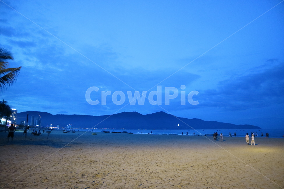 land,땅,nature,자연,outdoors,옥외,water,물,ocean,대양,해안선,shoreline,바다,sea,human,인간,person,사람,섬,island,연안,coast