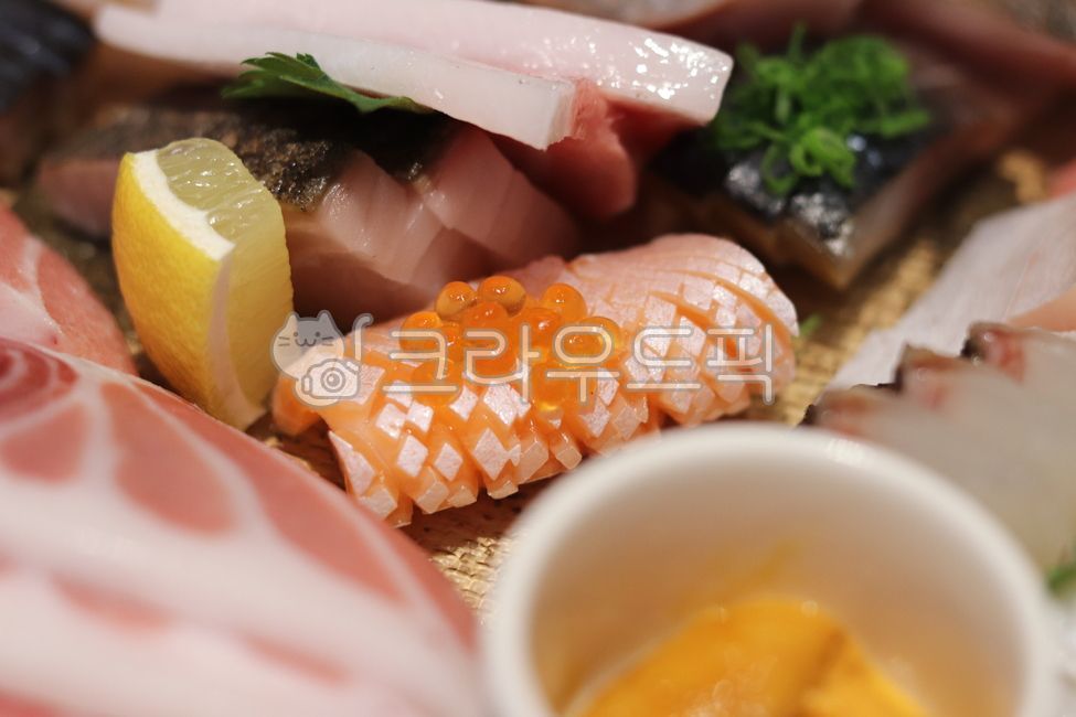 음식,food,식당,일식당,식사,meal,회,일식,숙성회,참치회,연어회