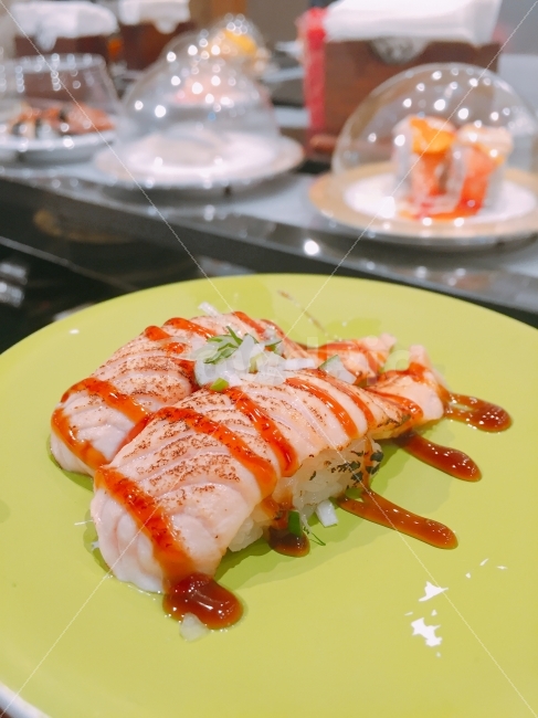 회전초밥,일식,참치,초밥,토치,음식,식재료,요리,food,cook,meal,dishes,food reserves,수산물,해산물,fishery products,seafood,일식,일본음식,일본요리,Japanese food,Japanese dishes,Japanese meal,Japanese cook