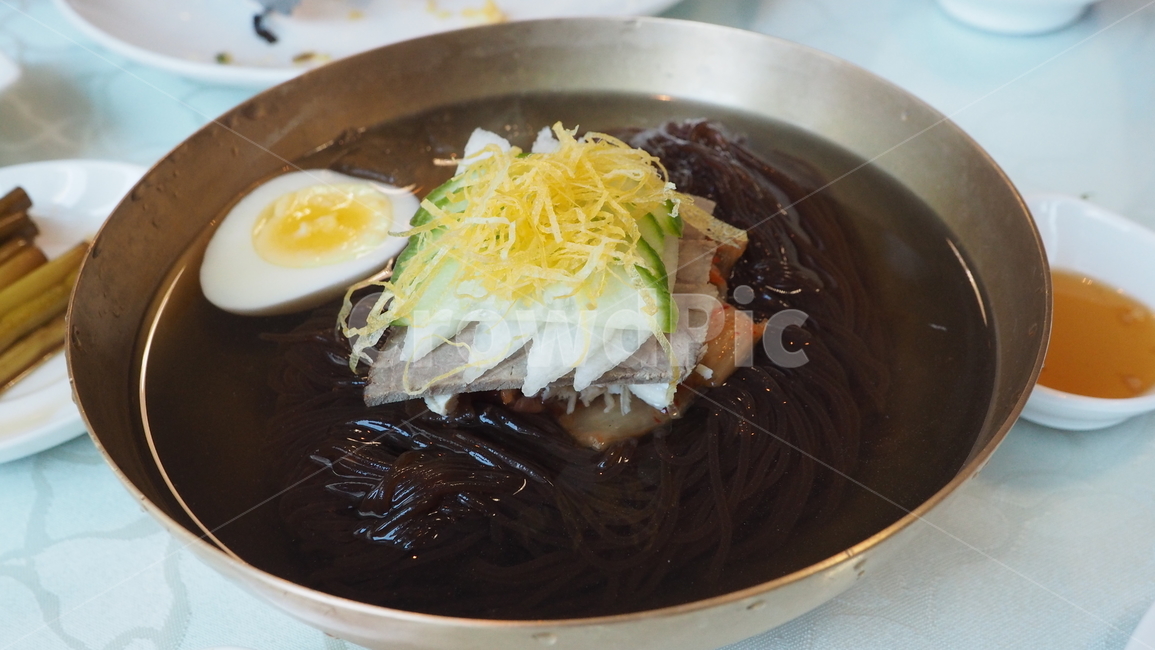 평양냉면,아부다비,북한,음식,북한음식,북한식당,음식,식재료,요리,food,cook,meal,dishes,food reserves,면류,면요리,noodles,한식,한국음식,한국요리,korean food,korean dishes,korean meal,korean cook