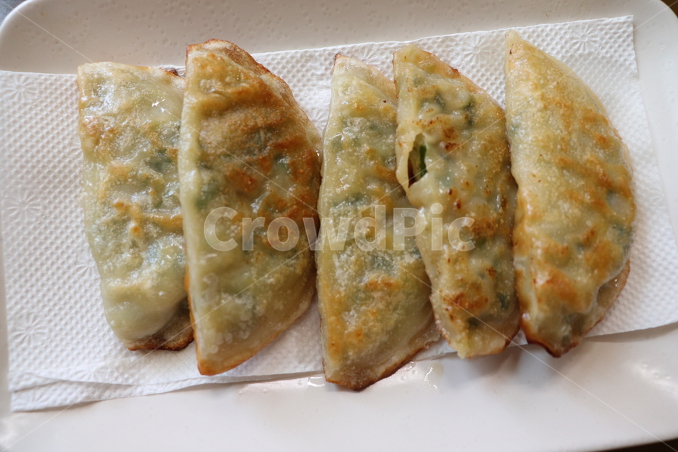 만두,분식,군만두,dumpling,frieddumplings,gunmandu,음식,식재료,요리,food,cook,meal,dishes,food reserves