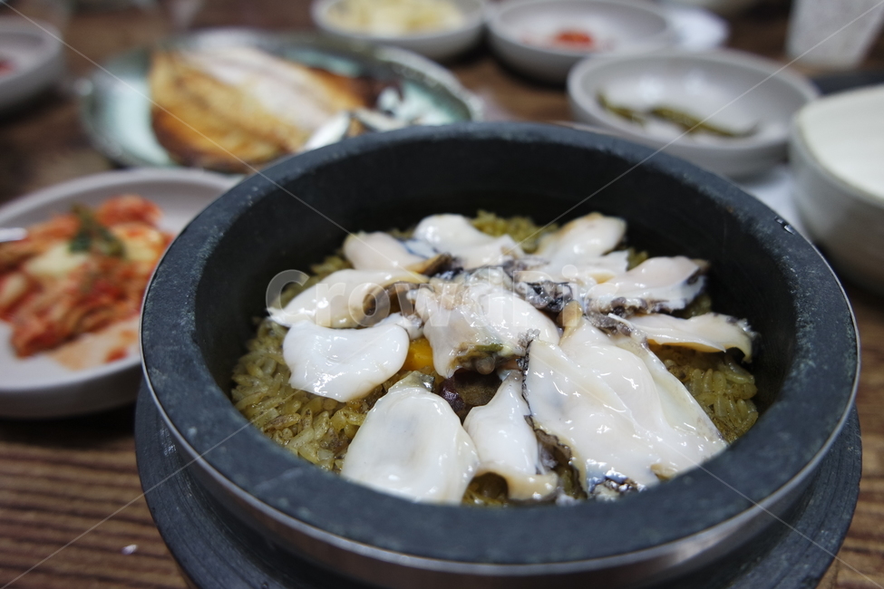 abalone,전복,overturn,전복요리,요리,음식,전복밥,밥,돌솥밥,전복돌솥밥,food,meal,식사