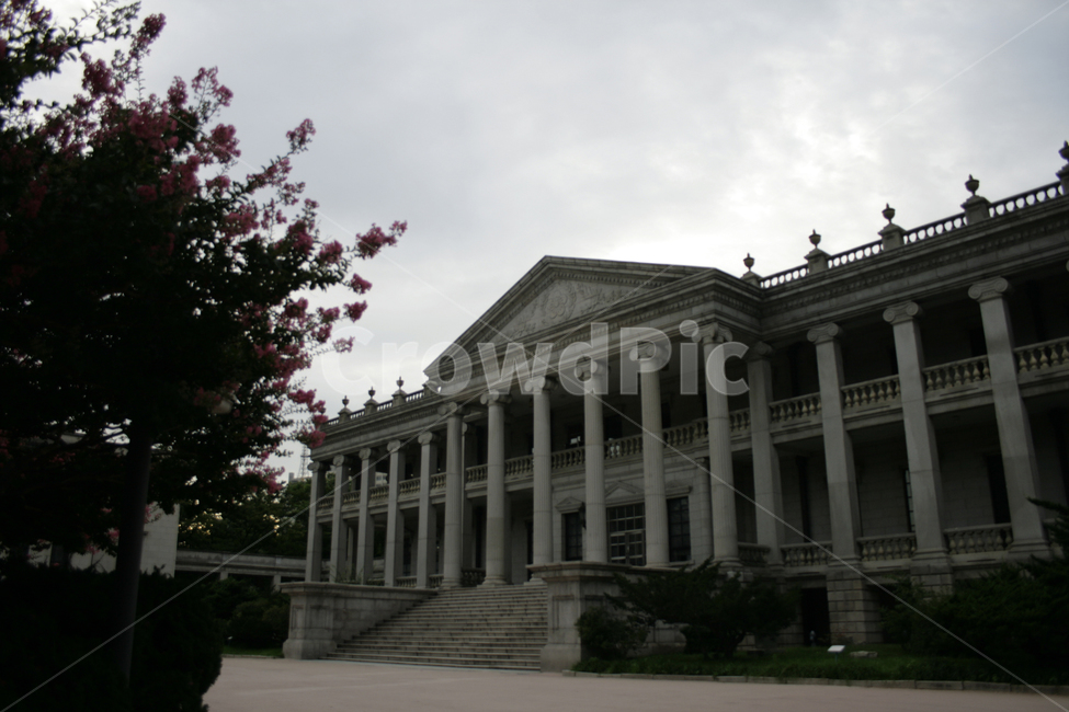 덕수궁,석조전,근대건축,한국,고궁,한국전통,한국문화,korean traditional,korean culture,랜드마크,landmark,tourist attraction,한국랜드마크,한국관광지,한국명소,korea landmark,korea tourist attraction,건축물,건물외관,exterior,building,structure,architecture,construction