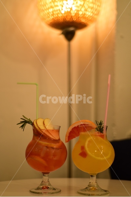 칵테일,카페,조명,음료수,cocktail,cafe,light,beverage,소다,soda,에이드,ade,자몽,grapefruit,사과,apple,레몬,lemon,음료수,drink,beverage
