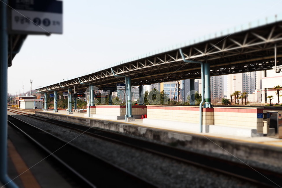 기차역,기찻길,건물,기차,train,교통,교통수단,traffic,transportation