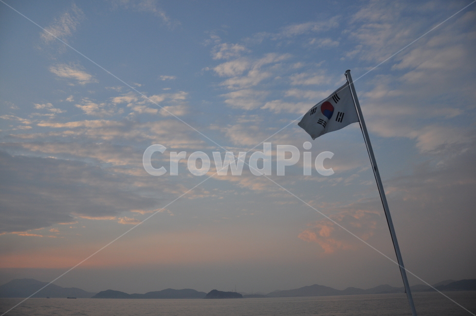 하늘,일몰,태극기,바다,배,배경,자연,구름