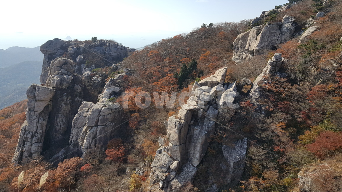 보리암,남해보리암,금산보리암,남해,보리암금산산장,가을,계절,fall,autumn,season,nature,자연,cliff,낭떠러지,outdoors,옥외