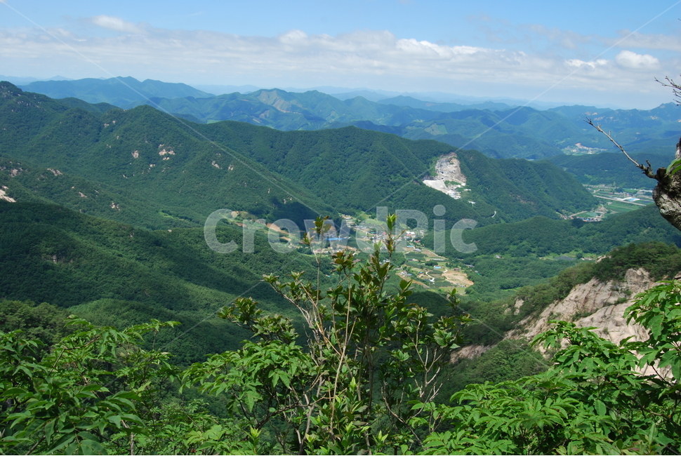 산,하늘,구름,자연,나무,자연,풍경,nature,landscape,outdoors,옥외,mountain,hill,언덕