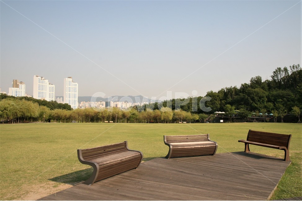 북서울,꿈의숲,공원,전망,벤치,아파트,도시,풍경,city,landscape,한국도시풍경,한국도시경관,korea cityscape,bench,furniture,가구,grass,잔디,plant,식물