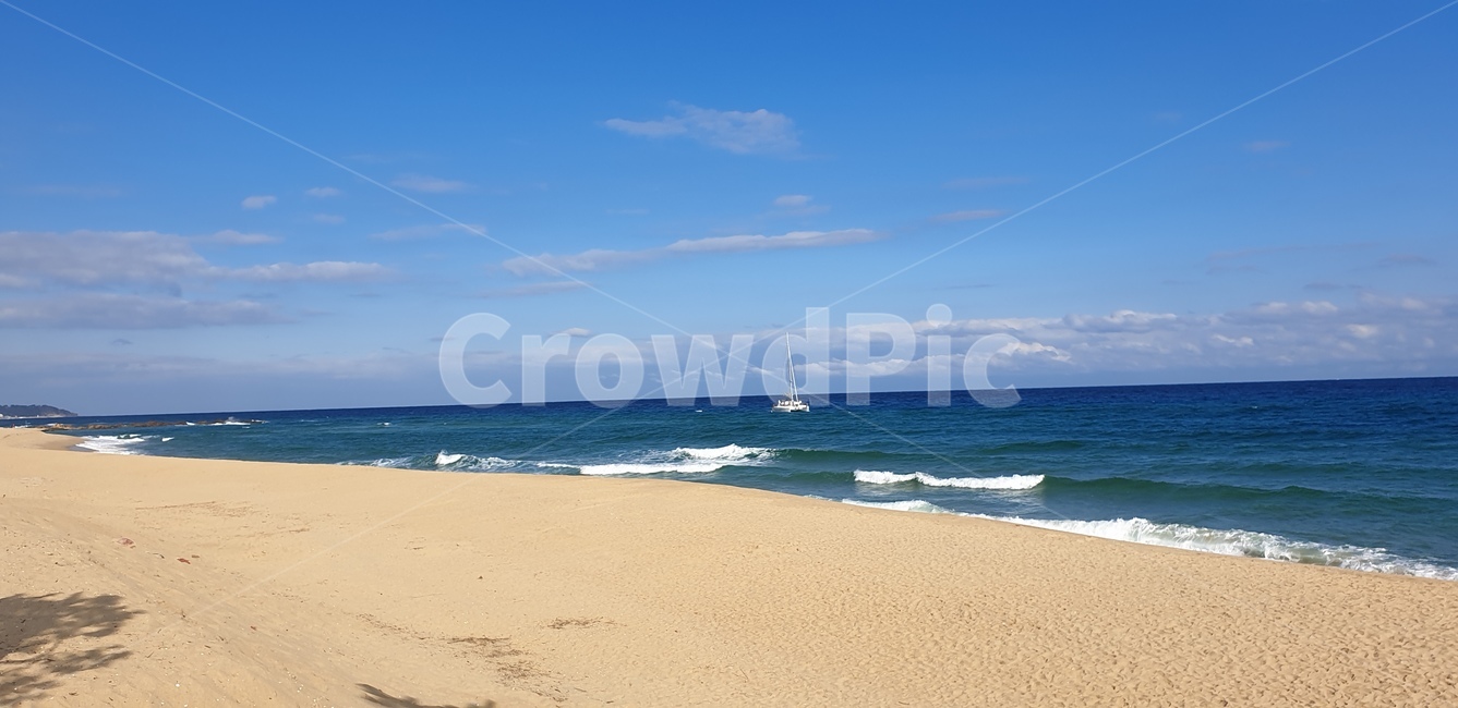 해변,바닷가,경주,경포대,파도,하늘,해수욕장,자연,풍경,nature,landscape,해변,바다,beach,sea,ocean,대양,outdoors,옥외,water,물,shoreline,해안선,coast,연안