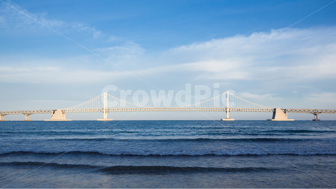 광안리,해수욕장,광안대교,맑은,하늘,자연,풍경,nature,landscape,한국자연풍경,한국자연경관,korea nature landscape,랜드마크,landmark,tourist attraction,한국랜드마크,한국관광지,한국명소,korea landmark,korea tourist attraction,building,건물,bridge,다리