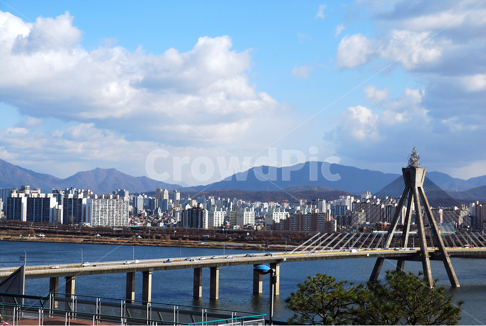 풍경,다리,구름,강변역,서울,도시,풍경,city,landscape,한국도시풍경,한국도시경관,korea cityscape,건축물,건물외관,exterior,building,structure,architecture,construction,건물,bridge