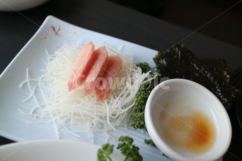 음식,술안주,안주,푸드,food,해물,해산물,날것,생선,해양음식,회,참치회