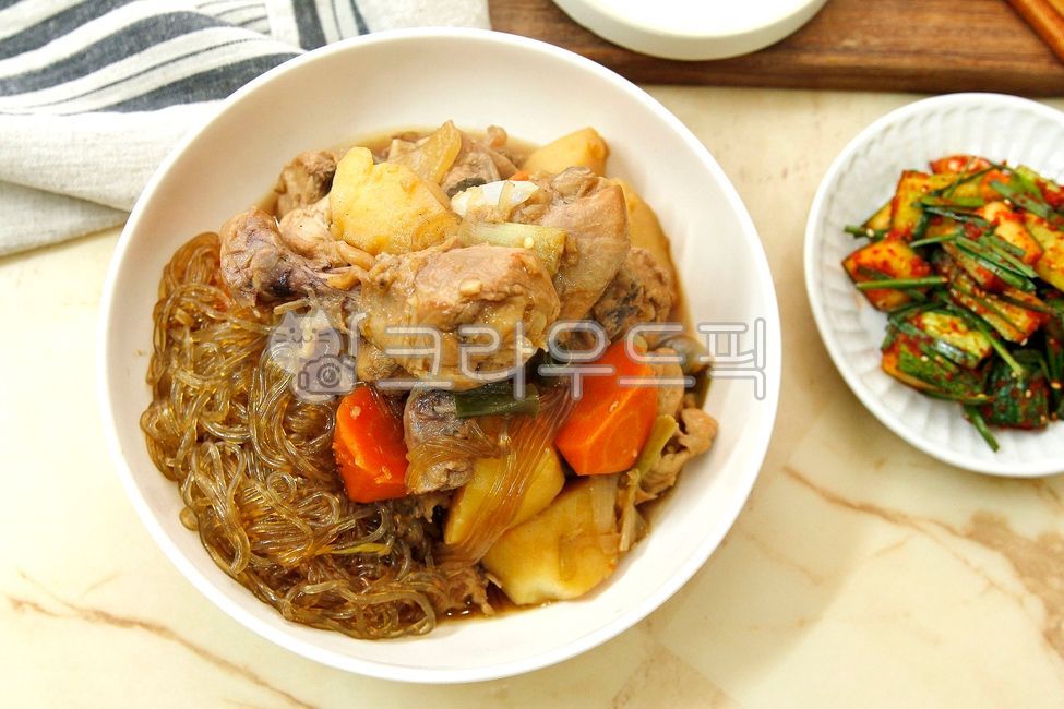 Chicken dishes,Jjimdak,Braised chicken in soy sauce,Korean,Andong Jjimdak,cooking,food