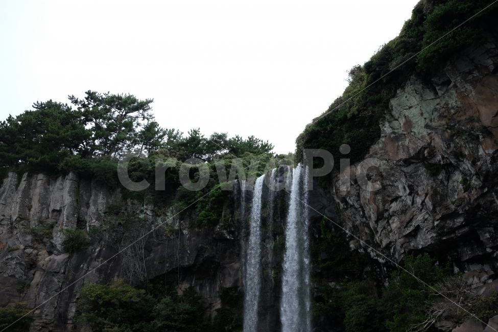 폭포,정방폭포,제주,자연,풍경,여행,자연,풍경,nature,landscape,제주도,jeju,jeju island,한국자연풍경,한국자연경관,korea nature landscape,water,물,outdoors,옥외,river,강,waterfall