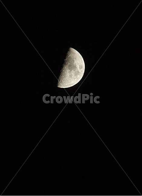 달,반달,자연,sky,moon,halfmmon,nature,outdoors,우주,space,outerspace,astronomy,야경,밤,풍경,nightscape,night,landscape