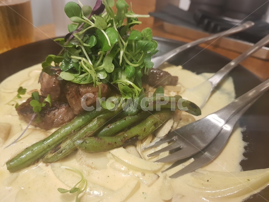 스테이크크림파스타,크림파스타,스테이크,파스타,음식,식사,요리,food,meal,pasta,steak,steakpasta,noodle,음식,식재료,요리,food,cook,meal,dishes,food reserves