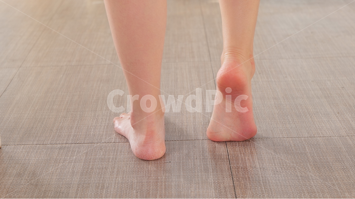 heel,힐,human,인간,person,사람,body,몸,미용,뷰티,신체,다리,발뒤꿈치,사람,인물,인간,human,person,신체일부,몸,body