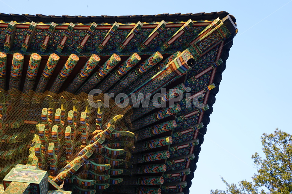 단청,채색,처마,하늘,지붕,한국건축,건축물,천년고찰,한국전통,한국문화,korean traditional,korean culture