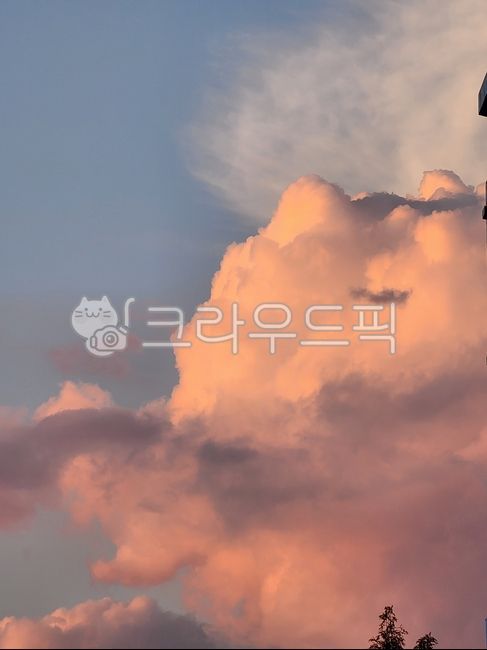 구름,노을,특이한,감성,노을진하늘,구름모양,모양,귀여운,감성사진,하늘배경,노을구름,예쁜구름,저녁하늘,하늘,예쁜노을구름,자연,풍경,art,nature,landscape,outdoor,sky,cloud,eveningsky