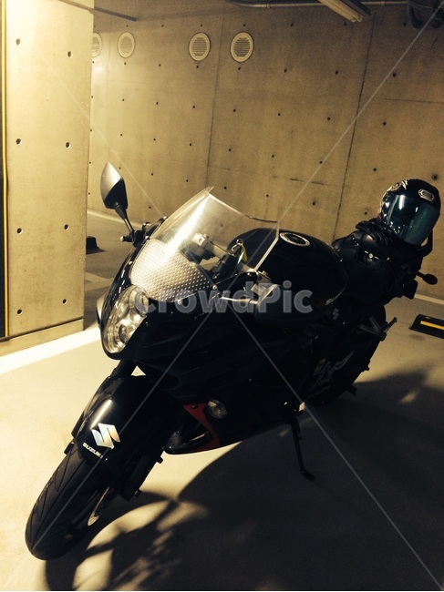 오토바이,주차장,이동수단,코멧,바이크,motorcycle,parkinglot,vehicle,comet,bike,교통,교통수단,traffic,transportation
