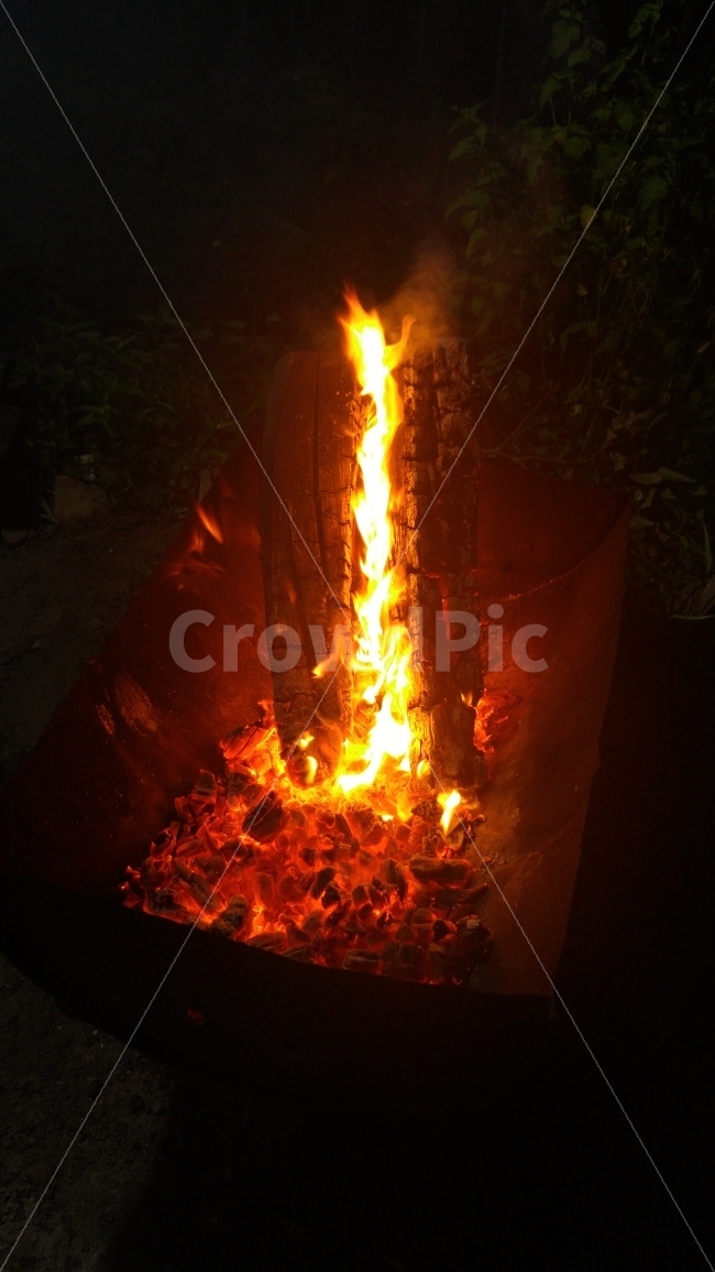 야경,통나무,숯,불,화로,불구덩이,시골,야경,밤,풍경,nightscape,night,landscape,fire,bonfire,모닥불,flame,불꽃
