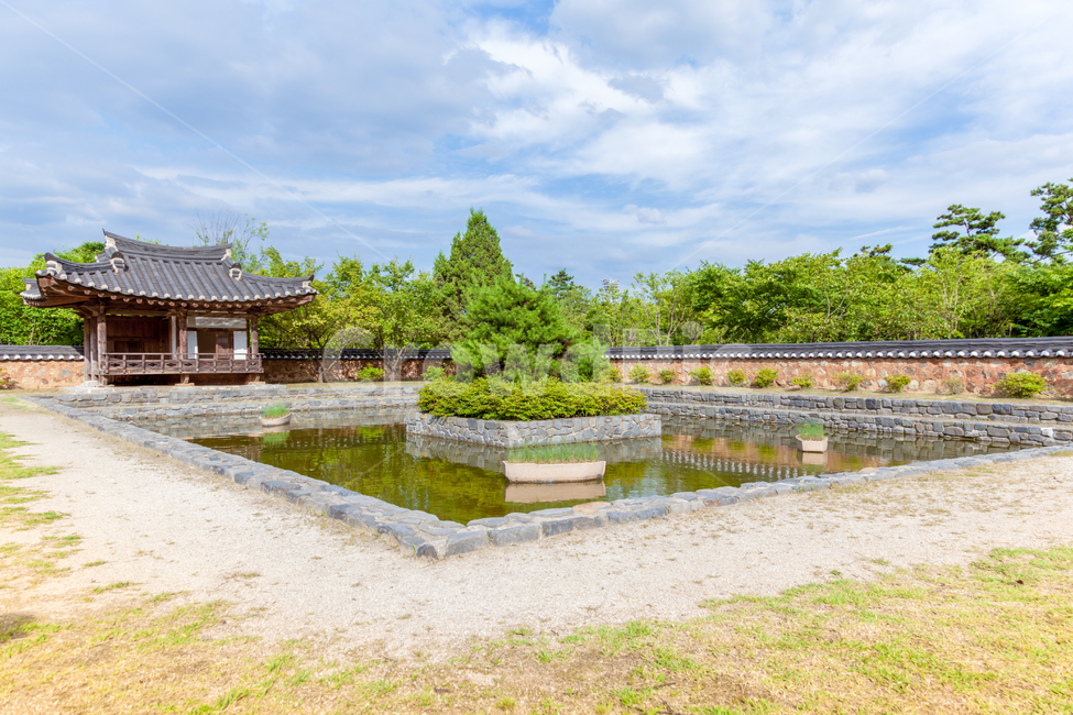 정원,뜰,정자,연못,평온,자연,아시아,한국,나무,숲,고요,하늘,구름,풍경,garden,nature,asian,tree,asia,green,pond,park,background,lake,water,calm,tranquility,beauty,peaceful,bush,plant,gardening,landscape,serenity,한국전통,한국문화,korean traditional,korean culture,건축물,건물외관,exterior,building,structure,architecture,construction