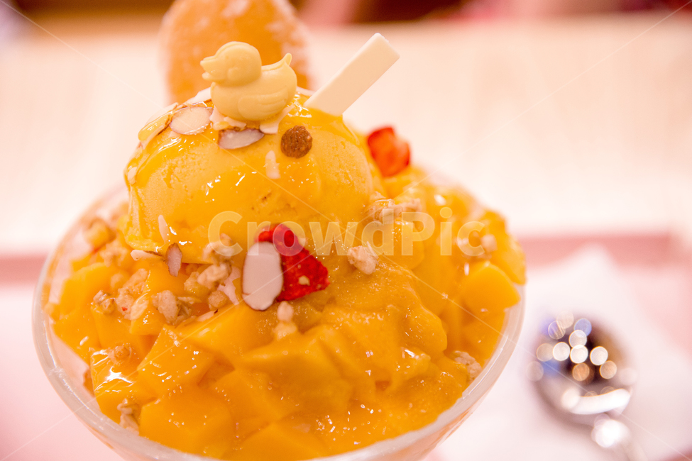 망고,빙수,노란,금색,iceflakeswithsyrup,얼음,디저트,간식,과일,달콤,아이스크림,dessert,cream,food,디저트,간식,후식,dessert,snack