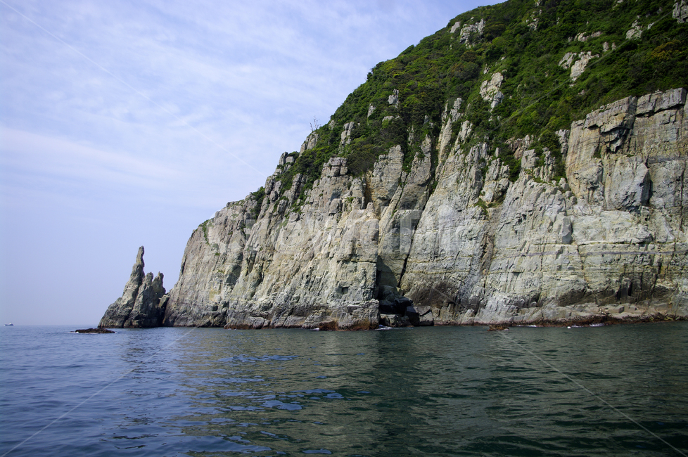 암석,바위,하늘,구름,섬,바다,자연,풍경,nature,landscape,outdoors,옥외,cliff,낭떠러지,promontory,곶