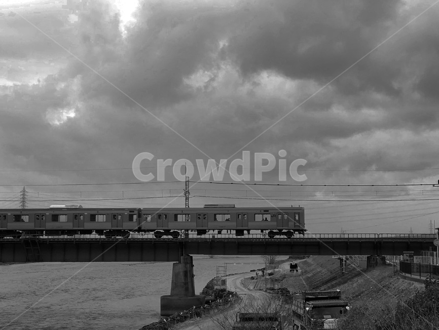 기차,흑백,풍경,교토,일본,여행,흑백,모노톤,monochrome,black and white,교통,교통수단,traffic,transportation