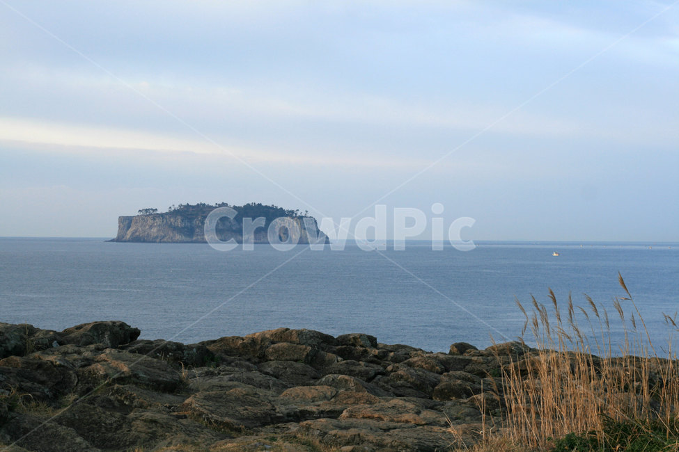 제주도,섬,바다,sea,풍경,하늘,가을바다,해안선,물,대양,자연,풍경,nature,landscape,한국자연풍경,한국자연경관,korea nature landscape,제주도,jeju,jeju island,land,땅,outdoors,옥외,shoreline,water,promontory,곶,ocean