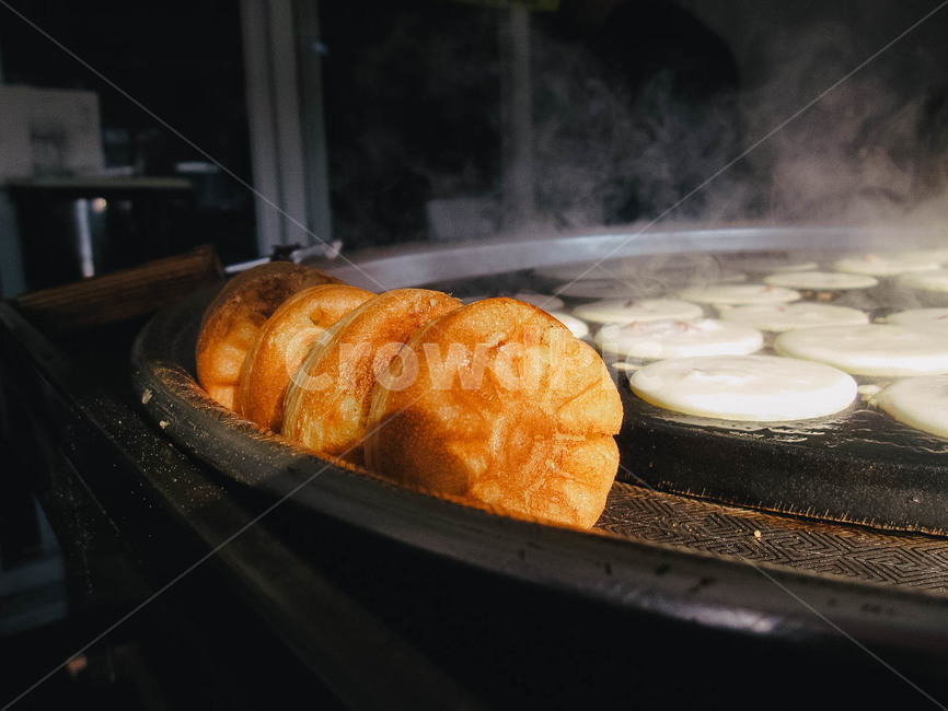 국화빵,따뜻한,간식,디저트,연기,밀가루,길거리음식,음식,먹거리,빵