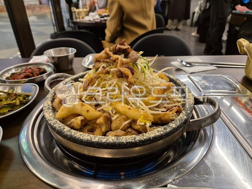 곱창,곱창구이,한식,맛집,음식,요리,곱장,food,koreanfood,girlledintestines,내장,막창,대창,foodie